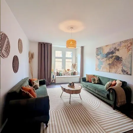 Boho-apartment Im Zentrum Von Hagen, Ideal Fuer Gruppen Daire Hagen (Arnsberg)